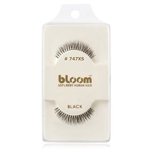 Bloom Natural ragasztható műszempilla természetes hajból No. 747XS (Black) 1 cm kép