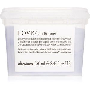 Davines Essential Haircare LOVE Smoothing Conditioner kisimító kondicionáló a rakoncátlan és töredezett hajra 250 ml kép