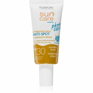 FlosLek Laboratorium Sun Care Derma Photo Care gyengéd védő arckrém a bőrhibákra SPF 30 30 ml kép