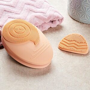 Arcmasszírozó kép