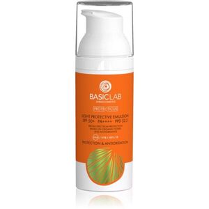 BasicLab Dermocosmetics Protecticus könnyű emulzió, amely védelmet nyújt a külső hatásoktól SPF 50+ 50 ml kép