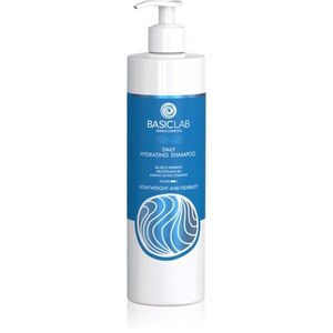 BasicLab Dermocosmetics Capillus sampon mindennapi használatra hidratáló hatással 300 ml kép