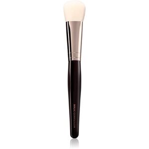 Charlotte Tilbury Magic Complexion Brush lapos make-up ecset 1 db kép