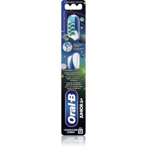 Oral-B Junior 6+ fogkefe gyermekeknek 6–12 év 1 db kép