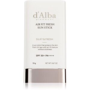 d'Alba Air Fit Fresh Sun Stick napozó krém stift nyugtató hatással SPF 50+ 19 g kép