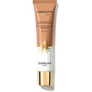 GUERLAIN Terracotta Joli Teint Protecting Tinted Moisturizer élénkítő make-up a természetes hatásért SPF 20 árnyalat 30 Sunwarm 30 ml kép