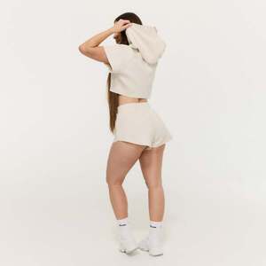 GymBeam Women‘s Relay Shorts Pearl kép