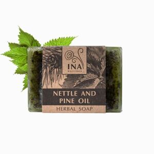 INA Essentials természetes gyógynövényes szappan csalánnal és erdeifenyő-olajjal – problémás bőr ápolására – 105 g kép