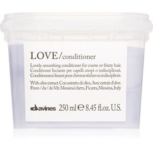 Davines Essential Haircare LOVE Smoothing Conditioner kisimító kondicionáló a rakoncátlan és töredezett hajra 250 ml kép