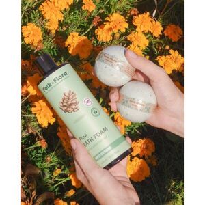 Folk & Flora Eucalyptus fürdőgolyó nyugtató hatással 130 g kép