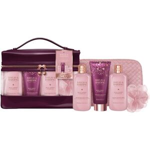 Baylis & Harding Wild Cherry & Vanilla ajándékszett kozmetikai táska kép