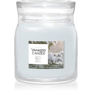 Yankee Candle Snow Kissed Pine illatgyertya 368 g kép